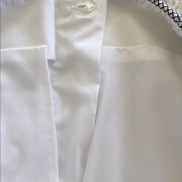 Annika golf skort in black and white. 10 - Picture 7 of 7